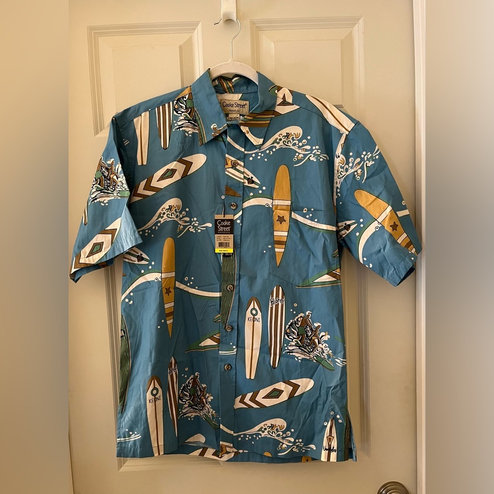 NWT Vintage Cooke Street Button Down Made in Hawaii Surfer Water Print size M
